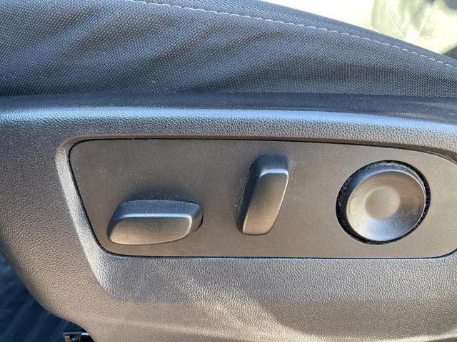 Photo of 2024 Summit White Chevrolet Silverado 3500