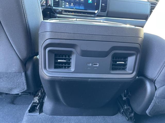 Photo of 2024 Summit White Chevrolet Silverado 3500