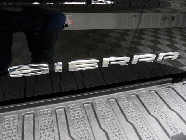 Photo of 2023 Onyx Black GMC Sierra 1500
