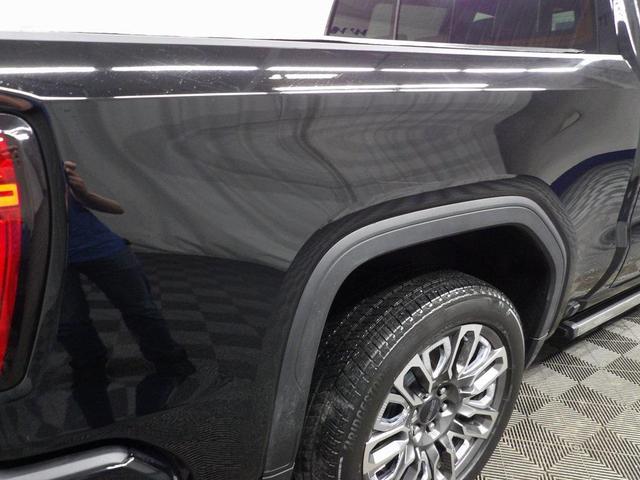 Photo of 2023 Onyx Black GMC Sierra 1500