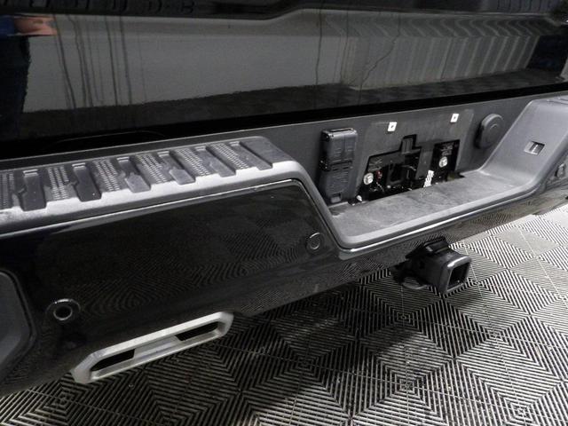 Photo of 2023 Onyx Black GMC Sierra 1500