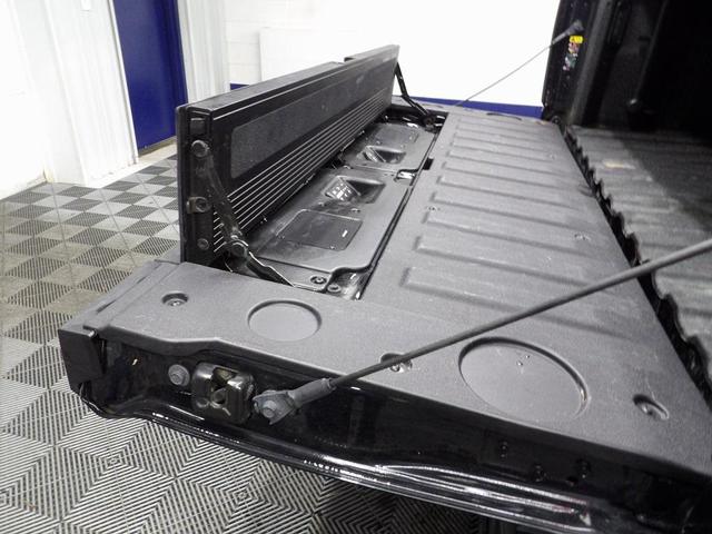 Photo of 2023 Onyx Black GMC Sierra 1500