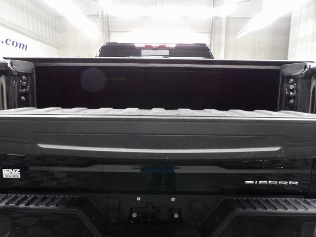 Photo of 2023 Onyx Black GMC Sierra 1500