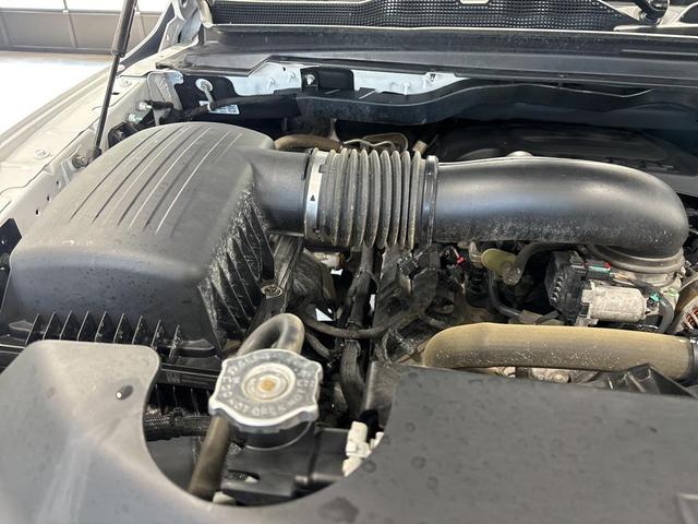 Photo of 2023 Bright White Clearcoat RAM 1500