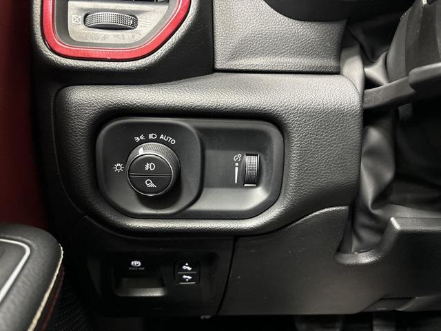 Photo of 2023 Bright White Clearcoat RAM 1500