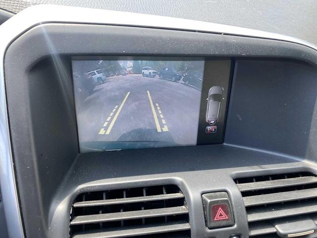 Photo of 2015 Savile Gray Metallic Volvo XC60