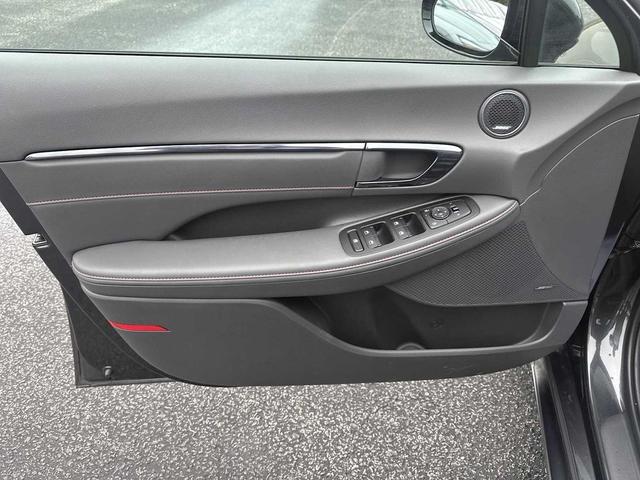 Photo of 2024 Portofino Gray Hyundai SONATA