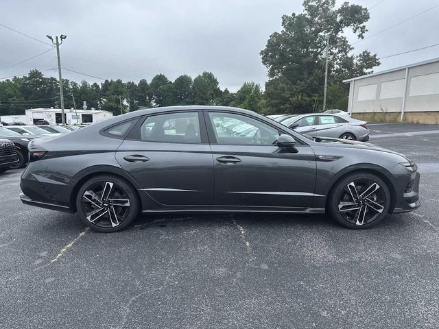 Photo of 2024 Portofino Gray Hyundai SONATA