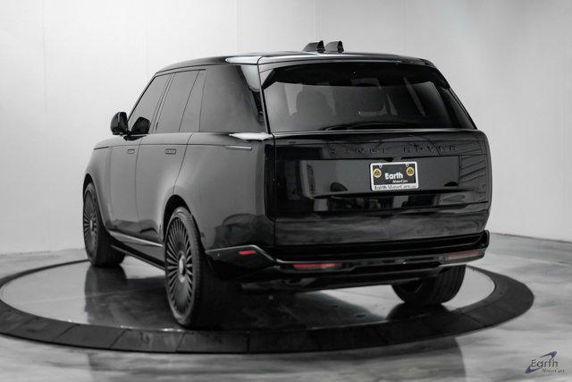 Photo of 2024 Santorini Black Metallic Land Rover Range Rover