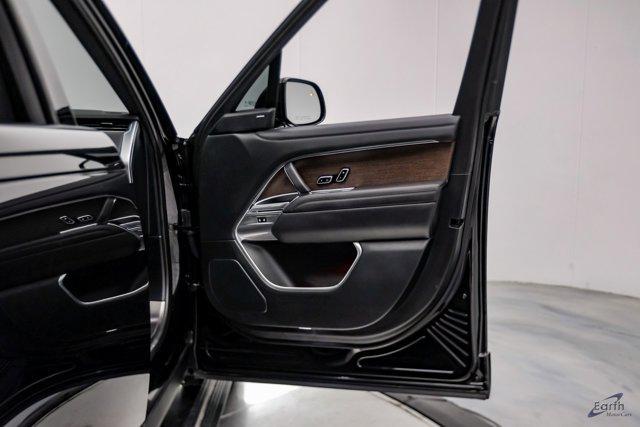 Photo of 2024 Santorini Black Metallic Land Rover Range Rover