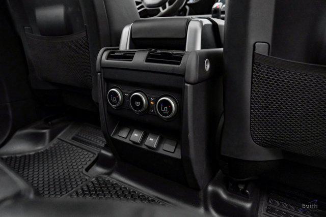 Photo of 2023 Yulong White Metallic Land Rover Defender