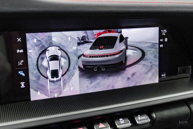 Photo of 2025 White Porsche 911