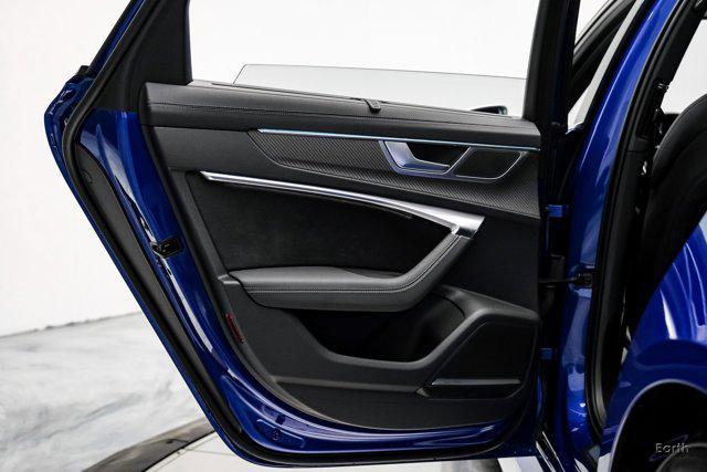 Photo of 2022 Ultra Blue Metallic Audi RS 6 Avant