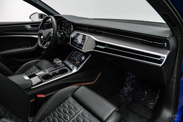 Photo of 2022 Ultra Blue Metallic Audi RS 6 Avant