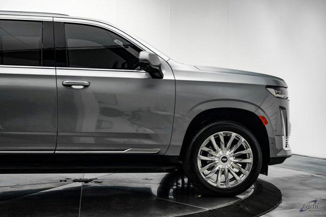 Photo of 2024 Argent Silver Metallic Cadillac Escalade