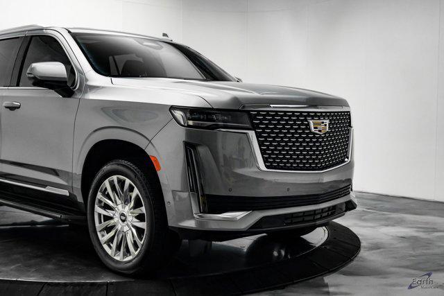 Photo of 2024 Argent Silver Metallic Cadillac Escalade