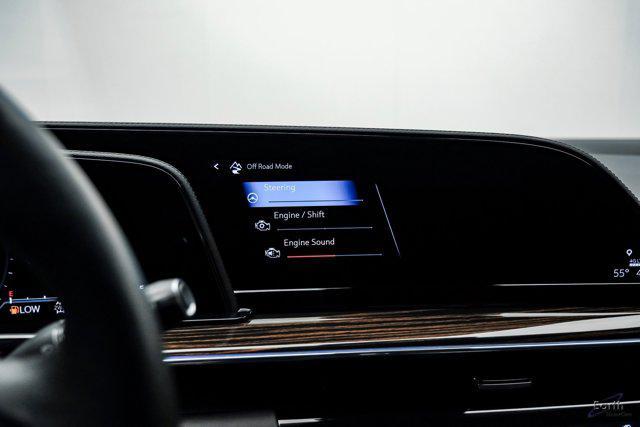 Photo of 2024 Argent Silver Metallic Cadillac Escalade