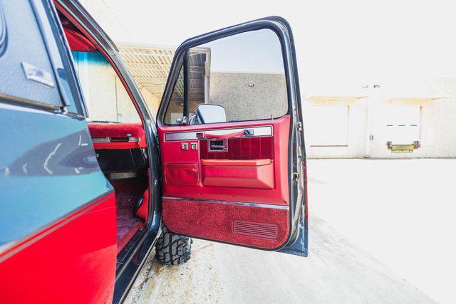 Photo of 1990 Gray GMC Jimmy