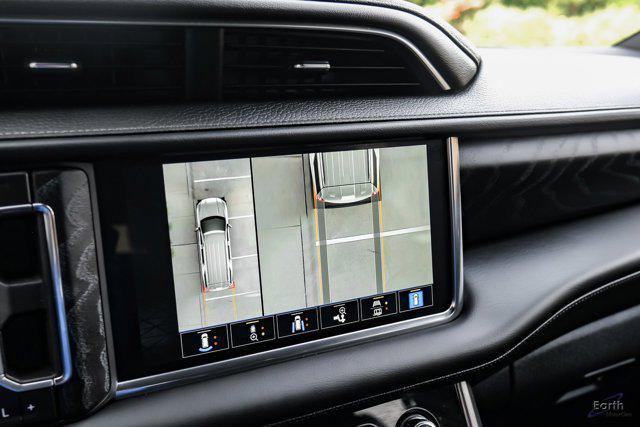Photo of 2024 Onyx Black GMC Yukon XL
