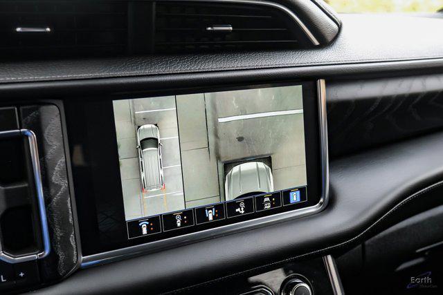Photo of 2024 Onyx Black GMC Yukon XL