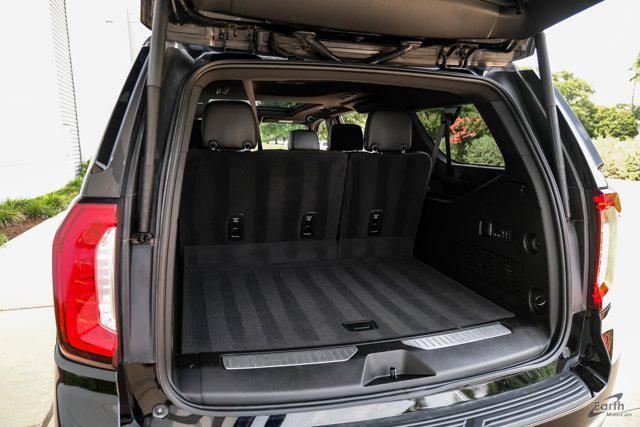 Photo of 2024 Onyx Black GMC Yukon XL