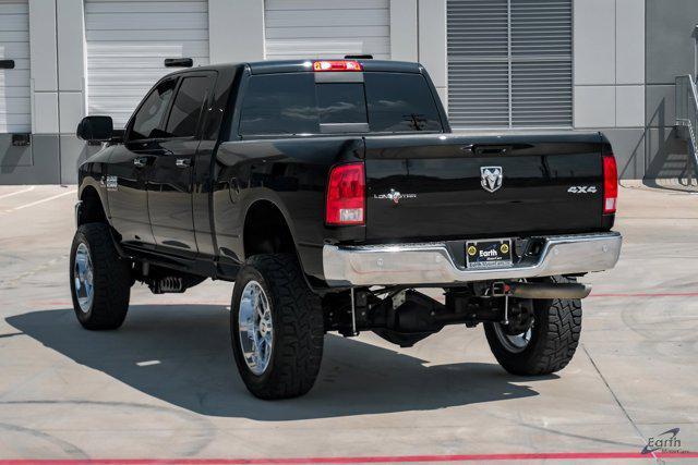 Photo of 2017 Brilliant Black Crystal Pearlcoat RAM 2500