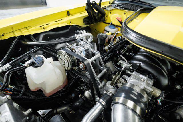 Photo of 1977 Yellow Pontiac Firebird