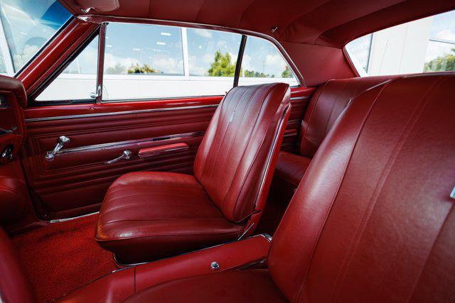 Photo of 1966 White Chevrolet Chevelle