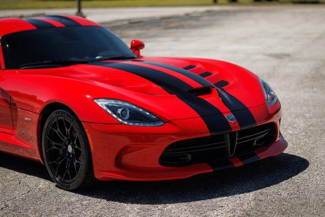 Photo of 2013 Adrenaline Red Dodge SRT Viper