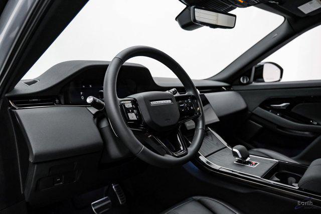 Photo of 2024 Arroios Grey Metallic Land Rover Range Rover Evoque