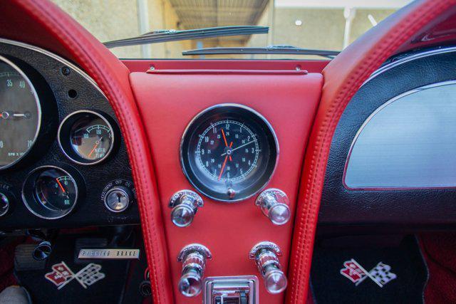 Photo of 1965 Black Chevrolet Corvette