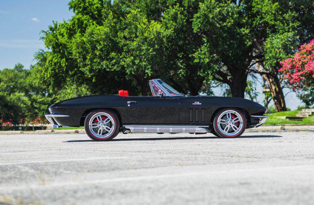 Photo of 1965 Black Chevrolet Corvette