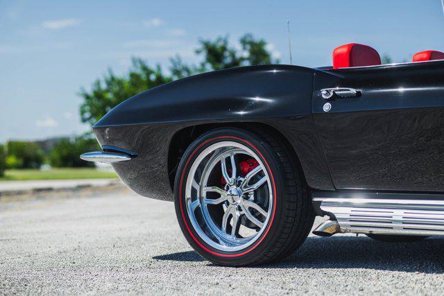 Photo of 1965 Black Chevrolet Corvette