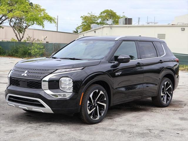 Photo of 2025 Black Diamond Mitsubishi Outlander PHEV