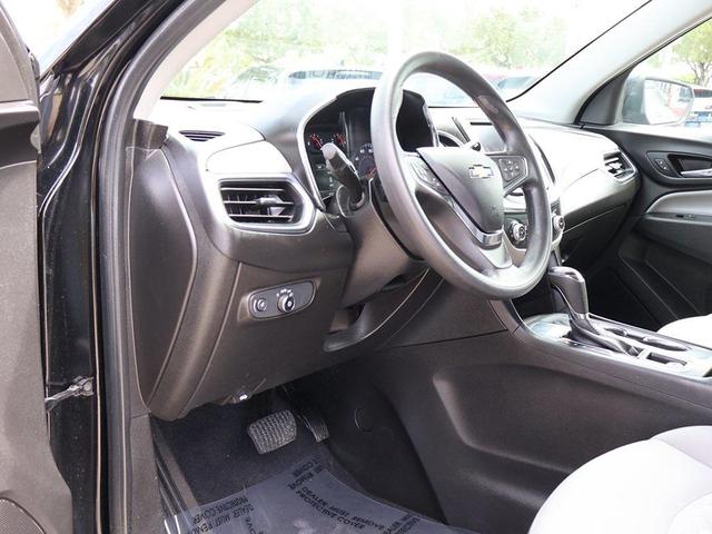 Photo of 2021 Mosaic Black Metallic Chevrolet Equinox