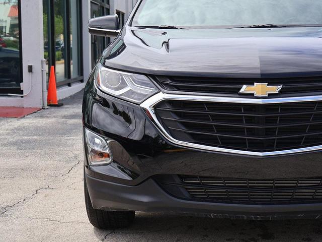 Photo of 2021 Mosaic Black Metallic Chevrolet Equinox