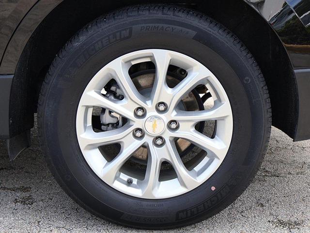 Photo of 2021 Mosaic Black Metallic Chevrolet Equinox