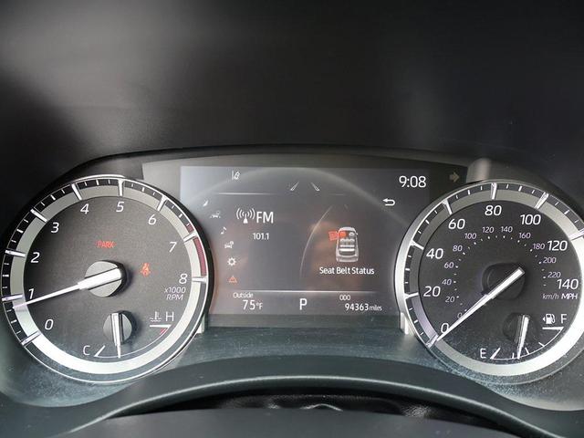 Photo of 2022 Ruby Flare Pearl Toyota Highlander