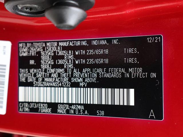 Photo of 2022 Ruby Flare Pearl Toyota Highlander