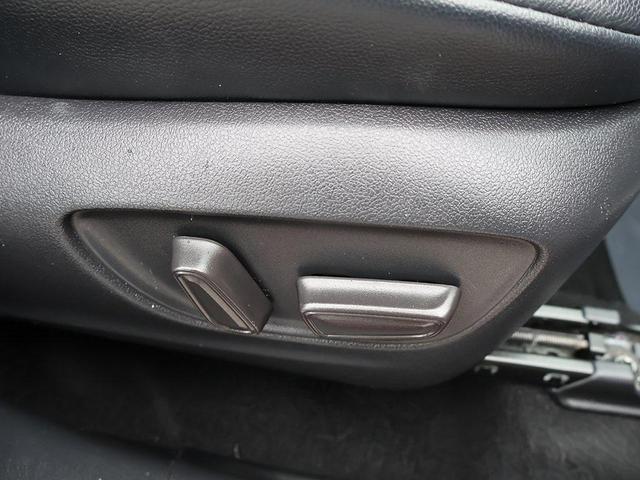 Photo of 2022 Ruby Flare Pearl Toyota Highlander