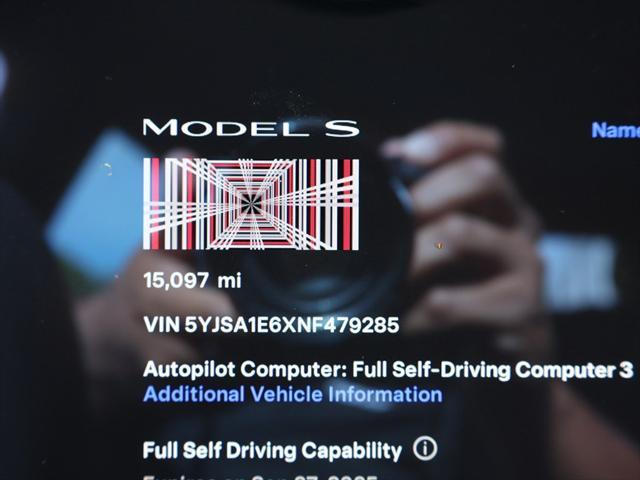 Photo of 2022 Solid Black Tesla Model S
