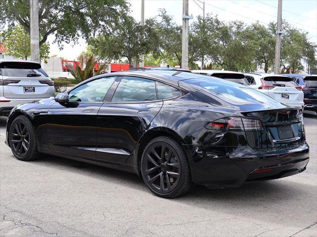 Photo of 2022 Solid Black Tesla Model S