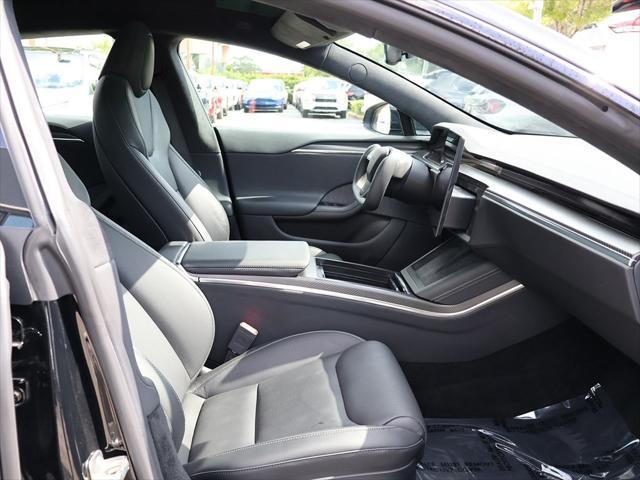 Photo of 2022 Solid Black Tesla Model S