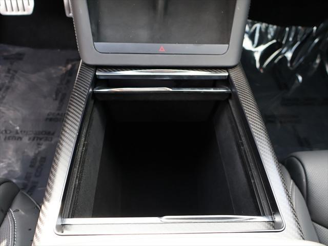 Photo of 2022 Solid Black Tesla Model S