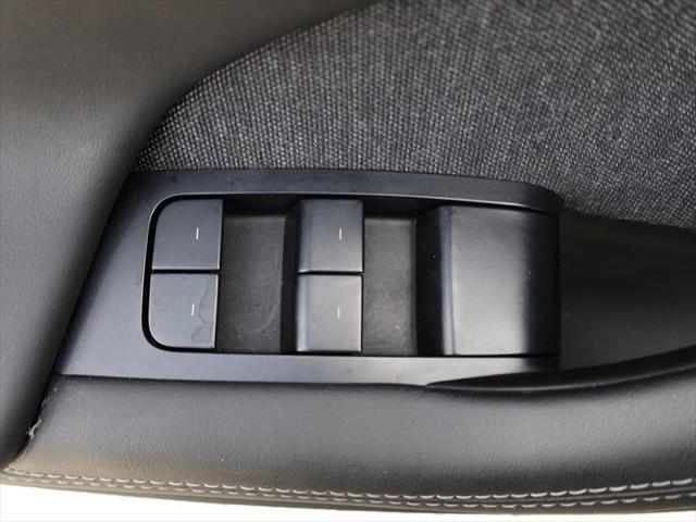 Photo of 2022 Solid Black Tesla Model S