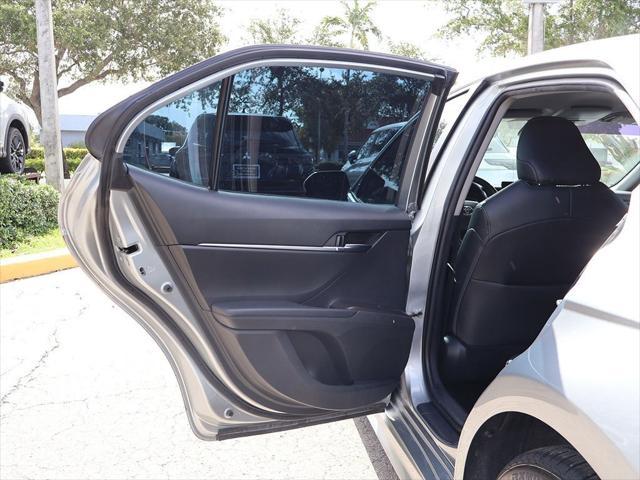 Photo of 2021 Celestial Silver Metallic Toyota Camry