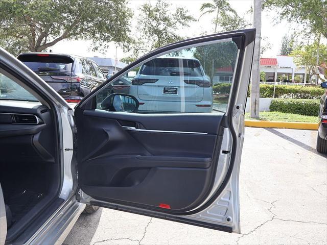Photo of 2021 Celestial Silver Metallic Toyota Camry