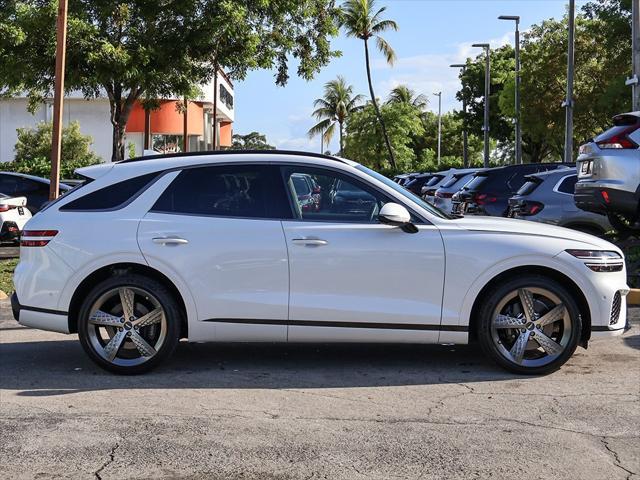 Photo of 2024 Uyuni White Genesis GV70