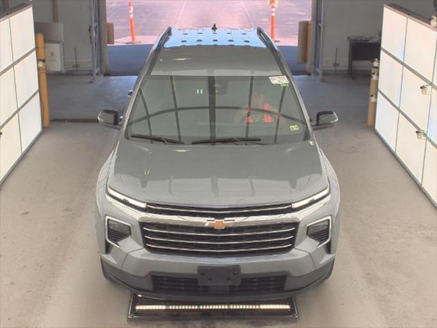 Photo of 2024 Sterling Gray Metallic Chevrolet Traverse