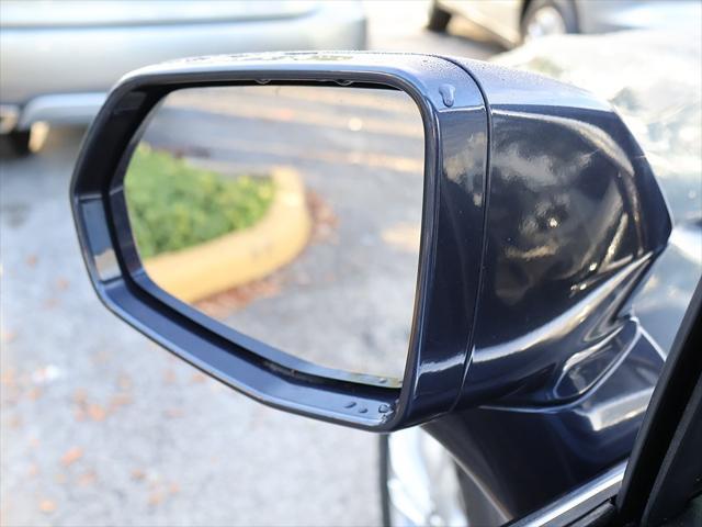 Photo of 2019 Harbor Blue Metallic Cadillac XT5